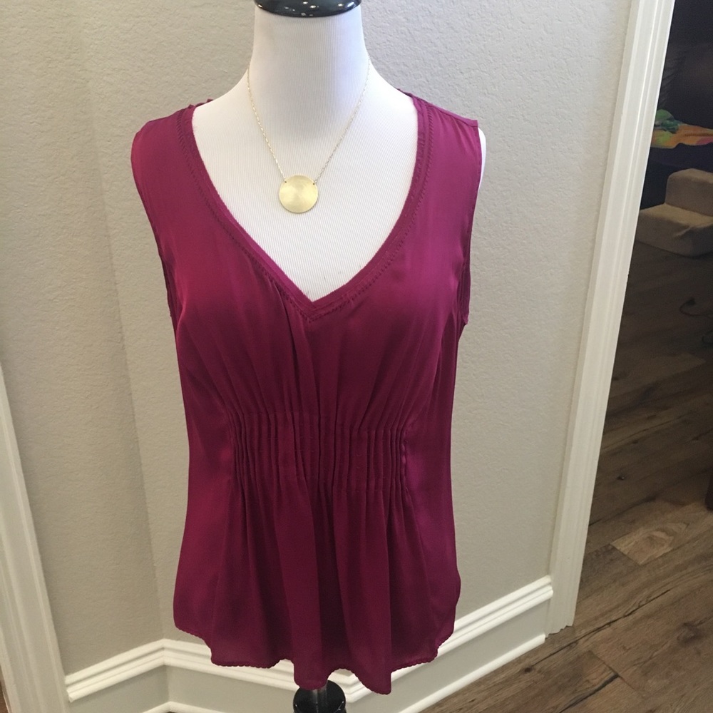 Elie Tahari Silk Pleated Side Zipper Blouse Size Medium